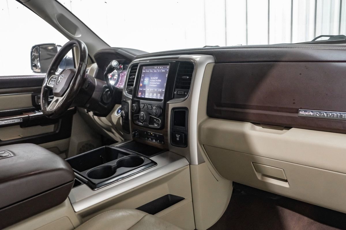 Used 2015 RAM 2500 Laramie w/ Convenience Group AWD/4WD image 12