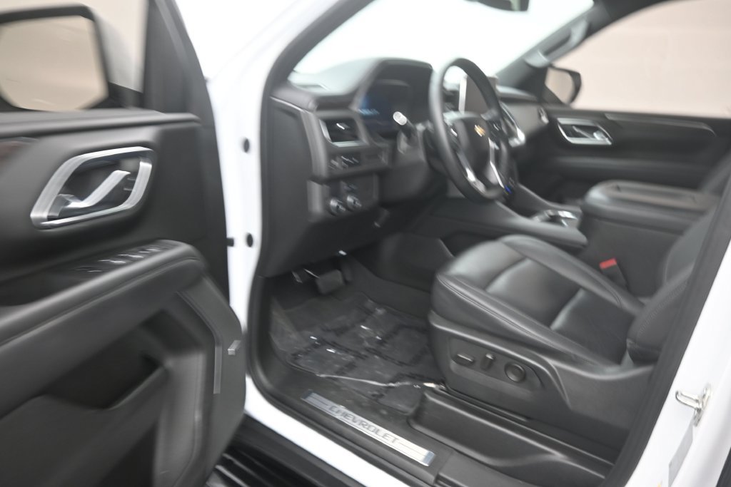 Used 2024 Chevrolet Tahoe LT RWD image 10