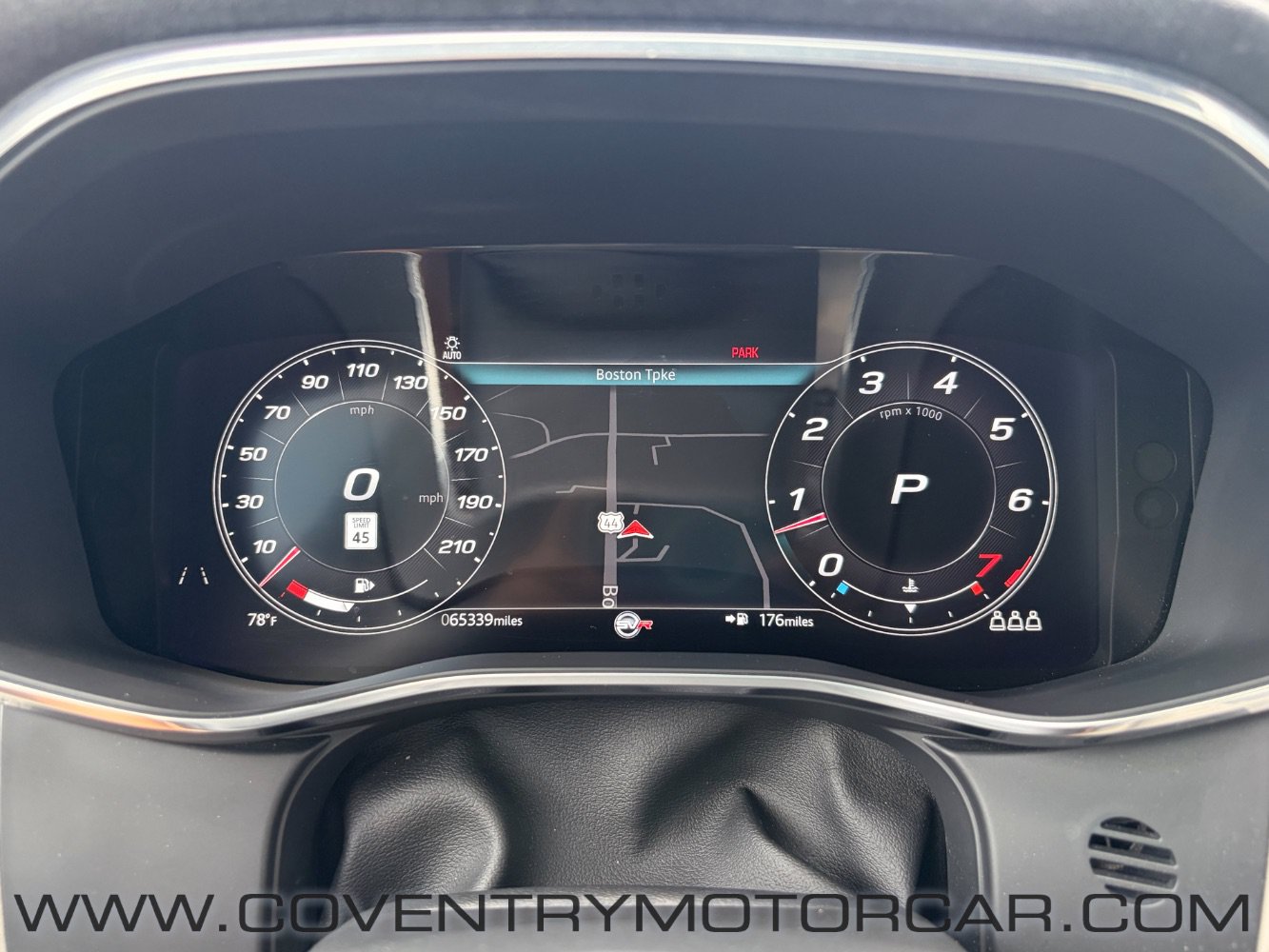 Used 2021 Jaguar F-PACE SVR AWD/4WD image 13
