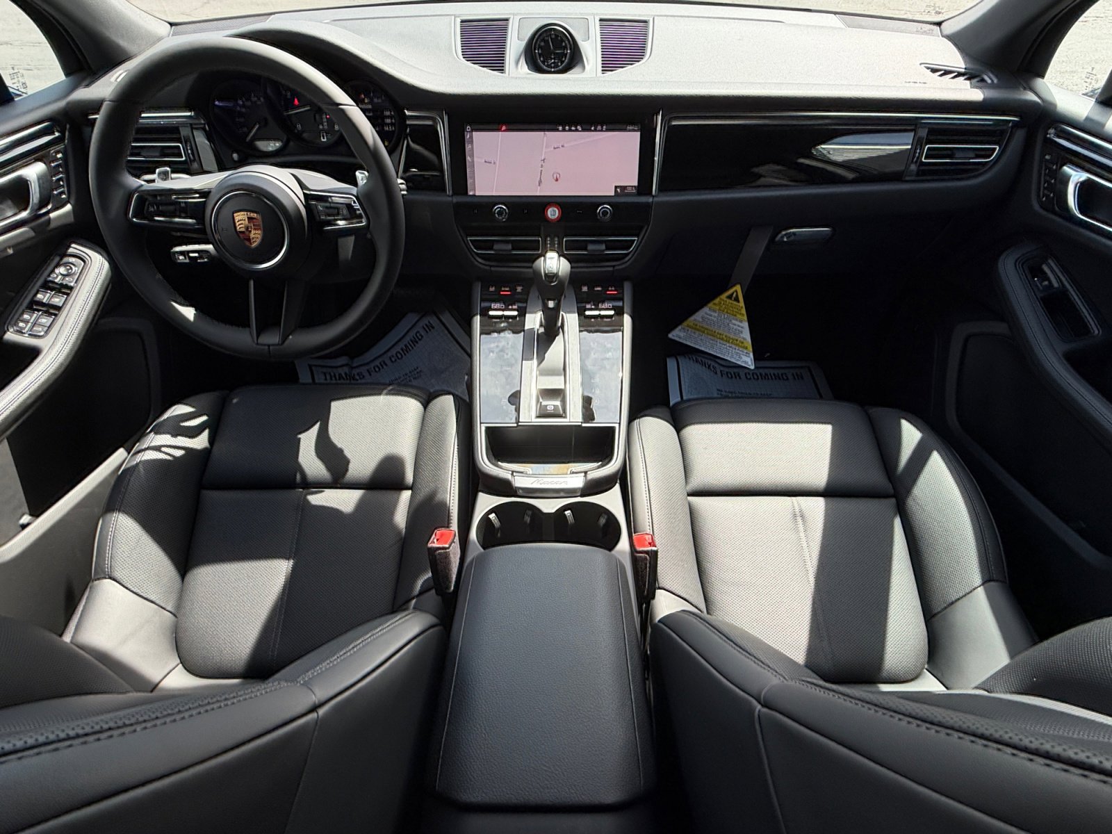 New 2026 Porsche Macan AWD/4WD image 12