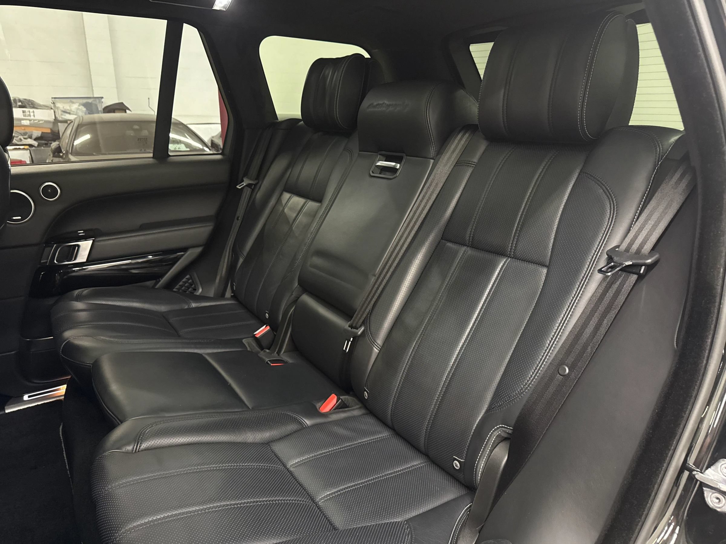 Used 2016 Land Rover Range Rover Autobiography AWD/4WD image 29