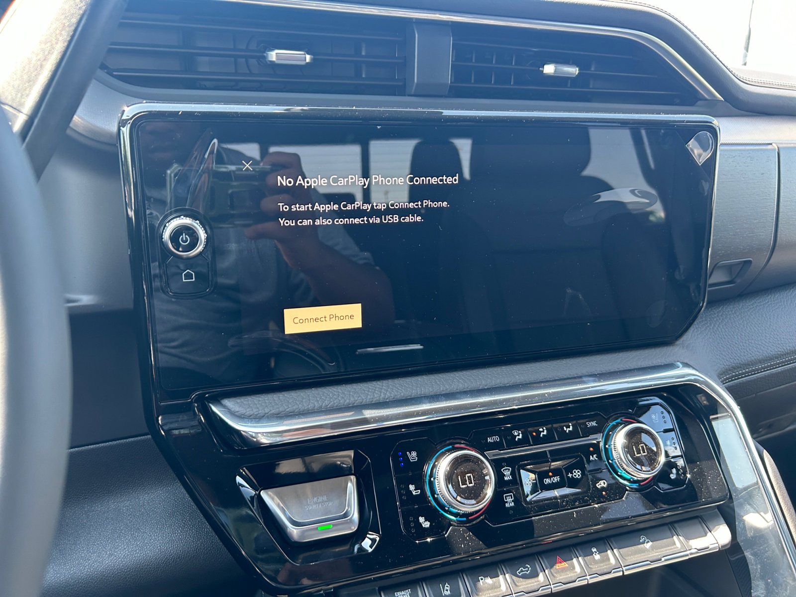 New 2026 GMC Sierra 2500 Denali w/ Denali Reserve Package image 15