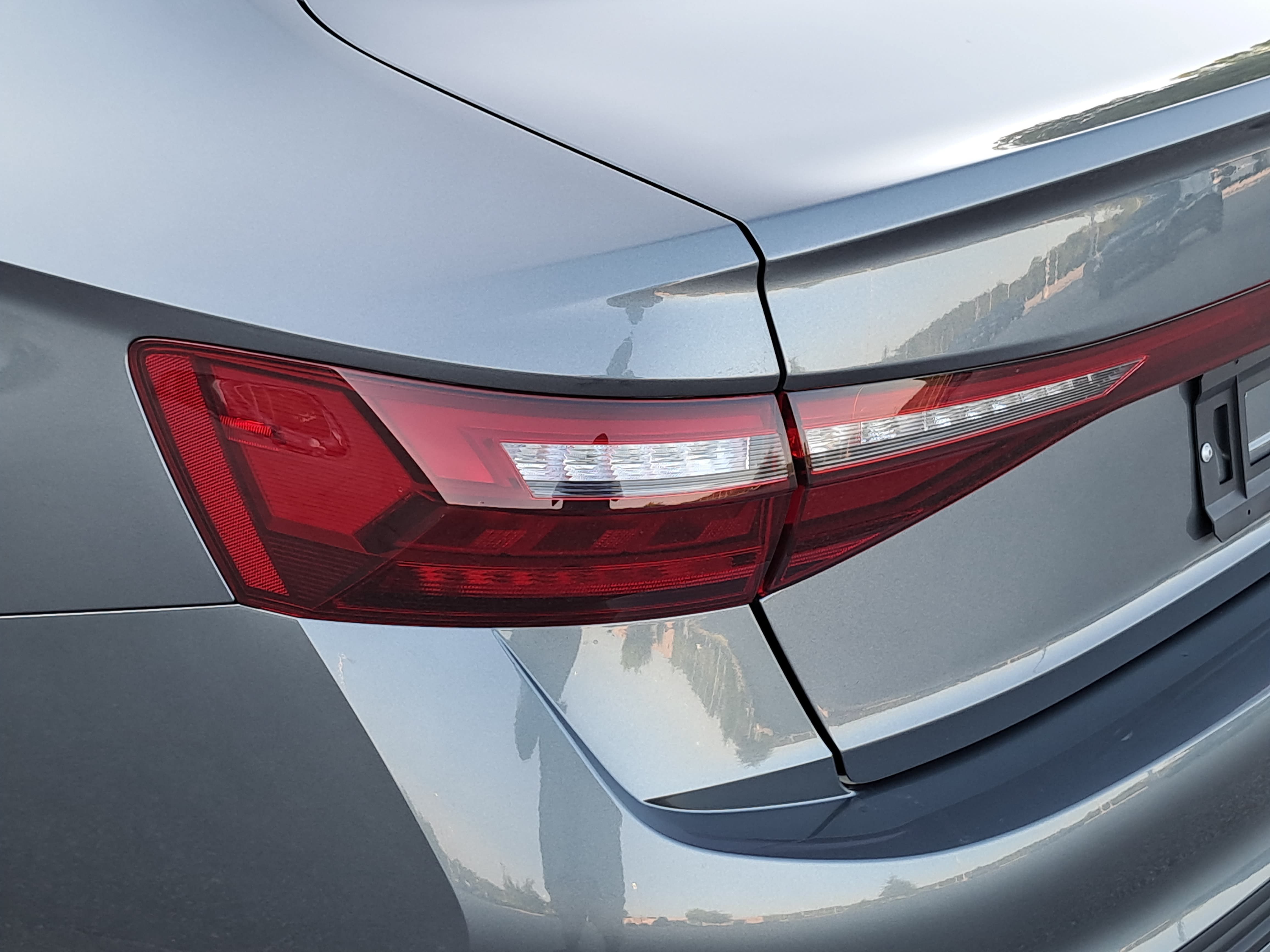 Certified 2025 Volkswagen Jetta Sport FWD image 34