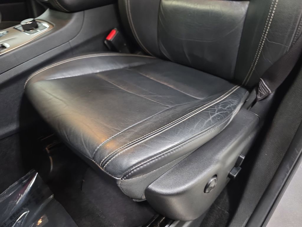 Used 2014 Jeep Grand Cherokee Limited AWD/4WD image 28