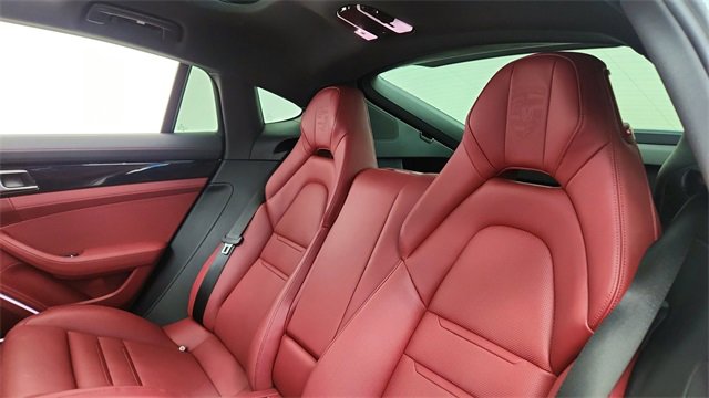 Used 2023 Porsche Panamera Platinum Edition image 29