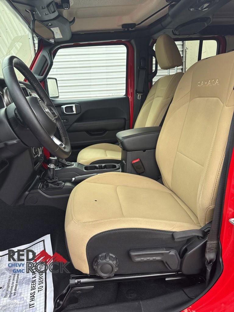 Used 2018 Jeep Wrangler Unlimited Sahara AWD/4WD image 10