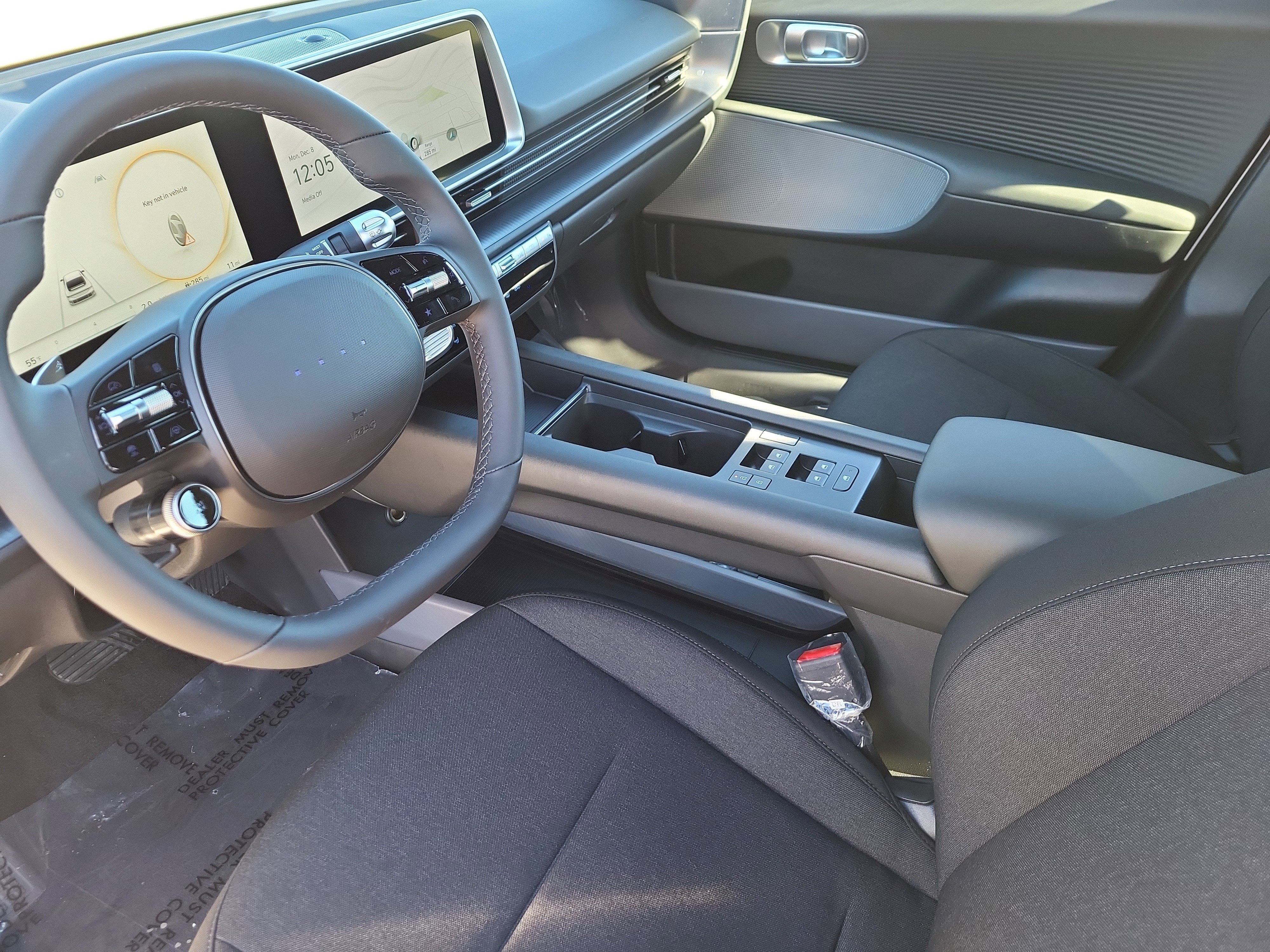 New 2025 Hyundai Ioniq 6 SE AWD/4WD image 8