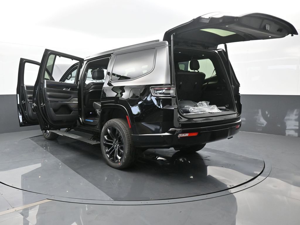 Used 2024 Jeep Grand Wagoneer Series II w/ Quick Order Packagew 28T image 85