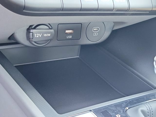 New 2026 Hyundai Elantra SE FWD image 13