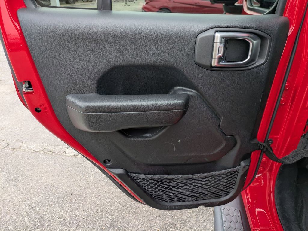 Used 2023 Jeep Wrangler Sport S image 22