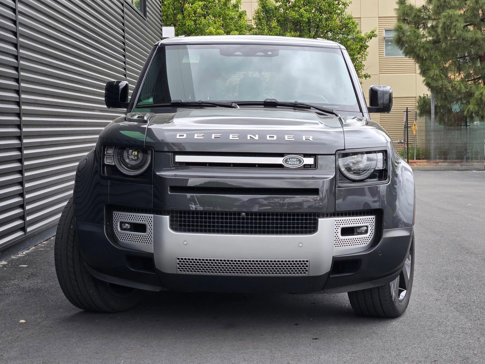 Used 2024 Land Rover Defender 130 S AWD/4WD image 2