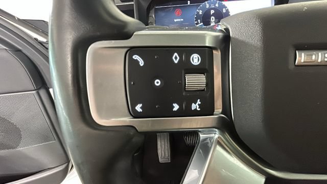 Used 2024 Land Rover Discovery S AWD/4WD image 15