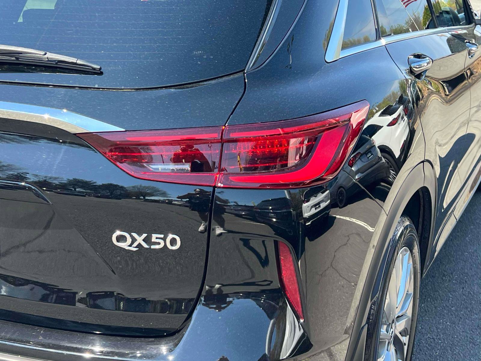 Used 2023 INFINITI QX50 Luxe AWD/4WD image 8