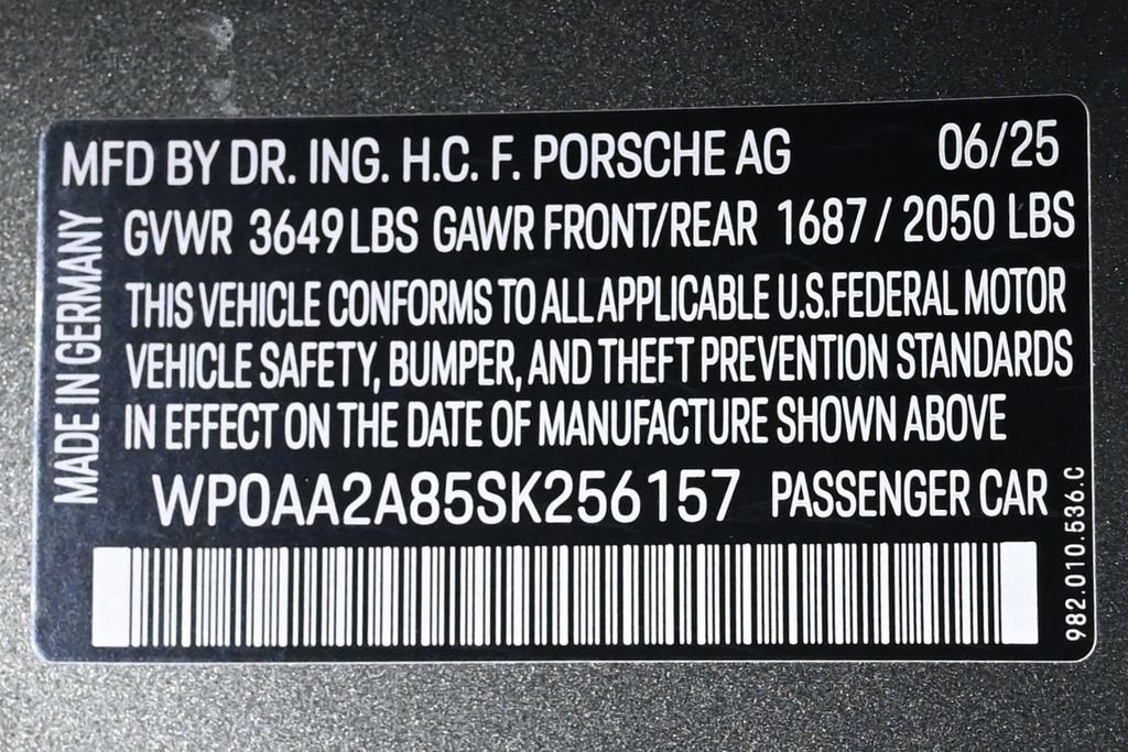 Used 2025 Porsche 718 Cayman image 25