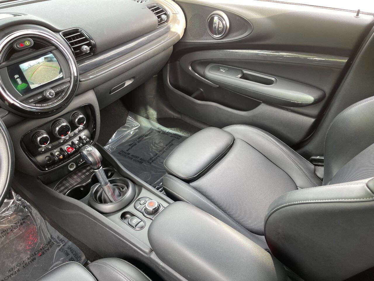 Used 2019 MINI Cooper Clubman S image 17