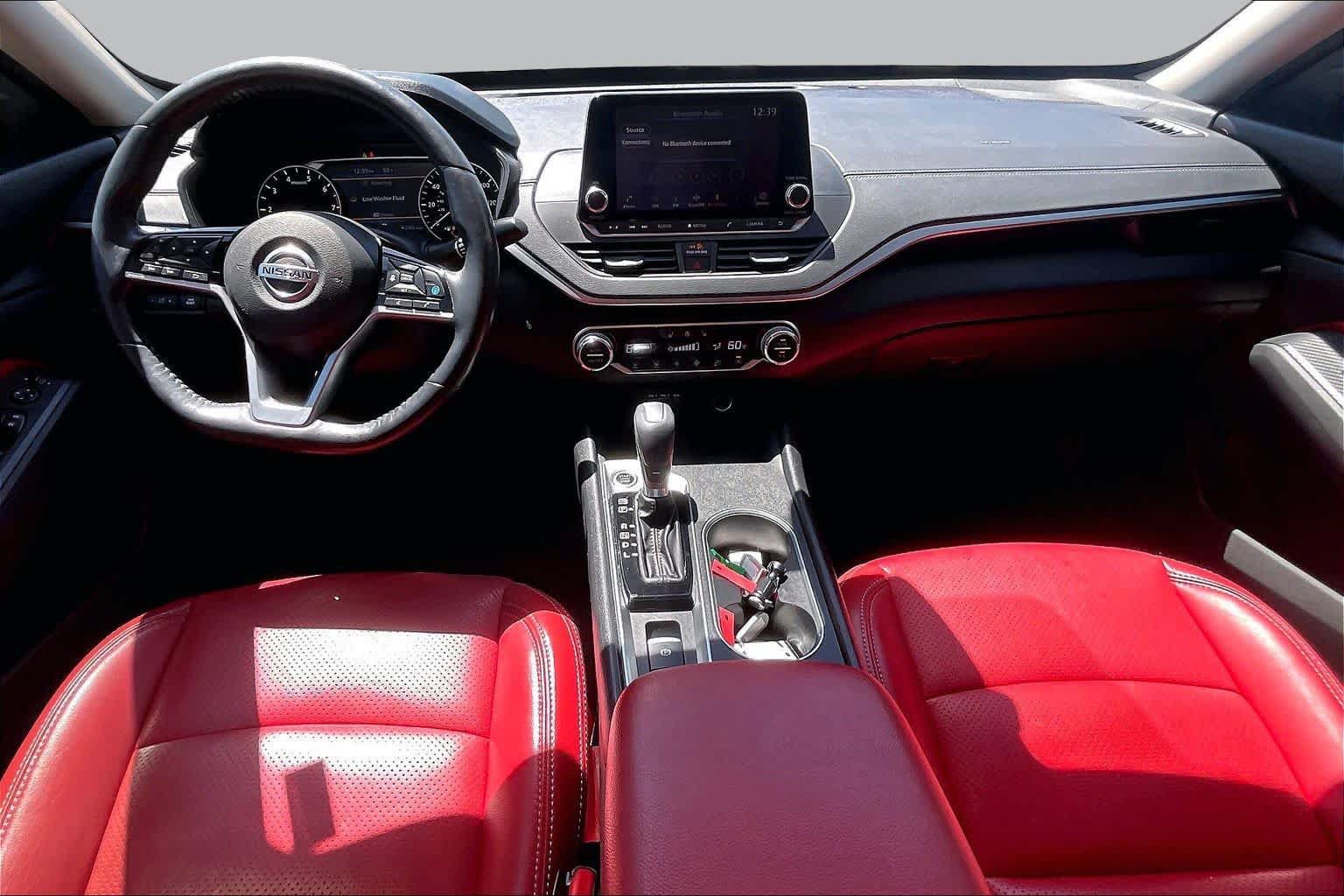 Used 2019 Nissan Altima 2.5 SV FWD image 15