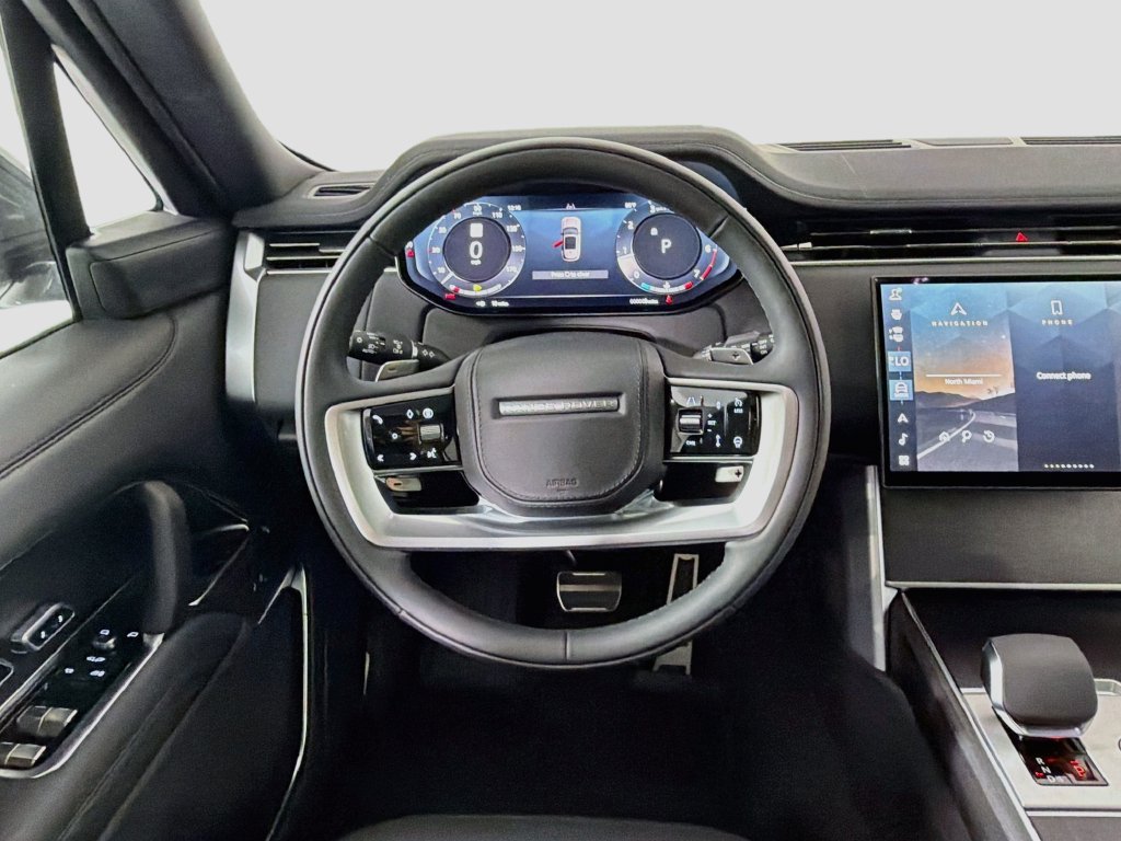 New 2026 Land Rover Range Rover Long Wheelbase SE AWD/4WD image 24
