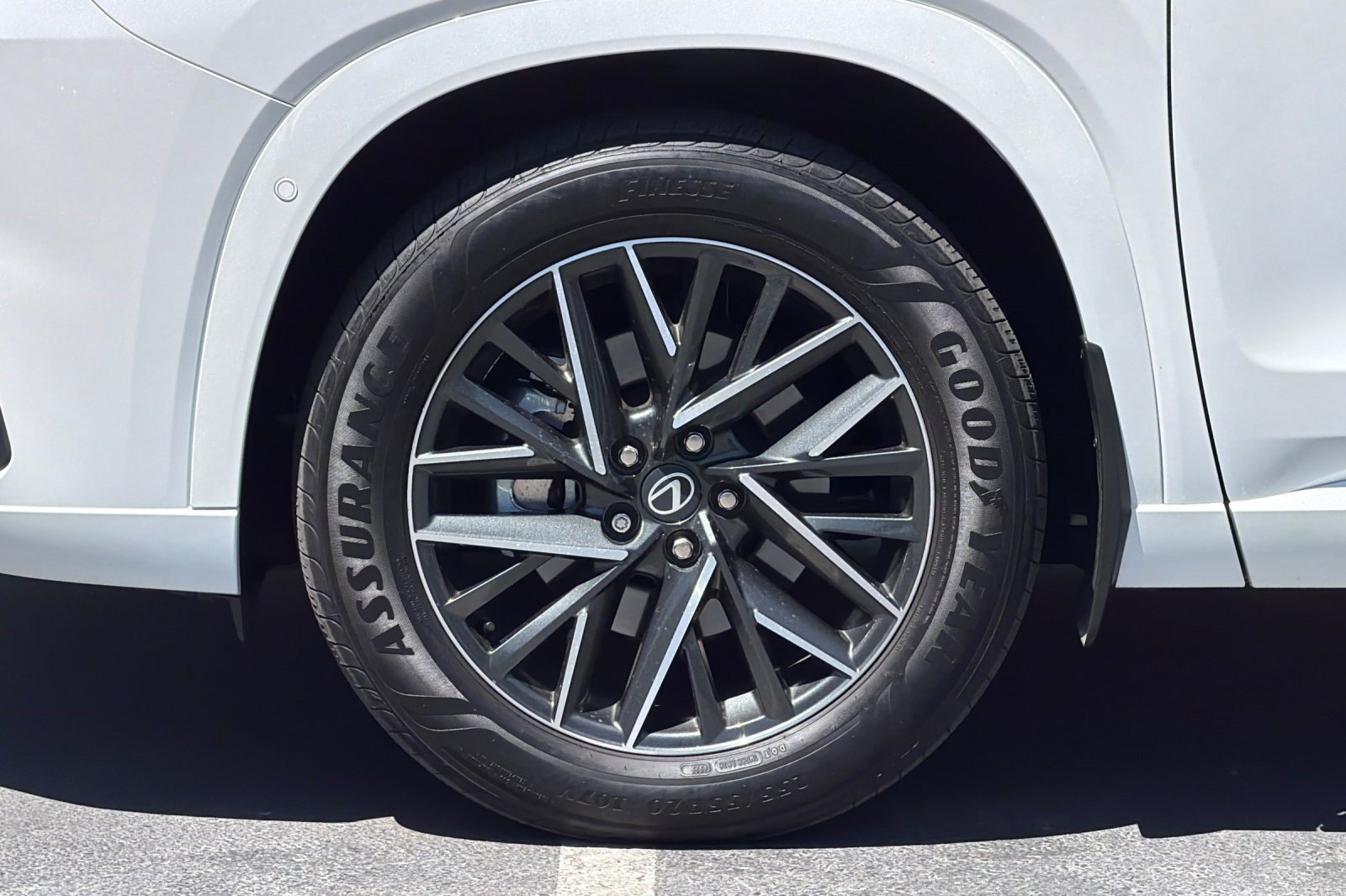 Used 2026 Lexus TX 350 AWD w/ Technology Package image 37
