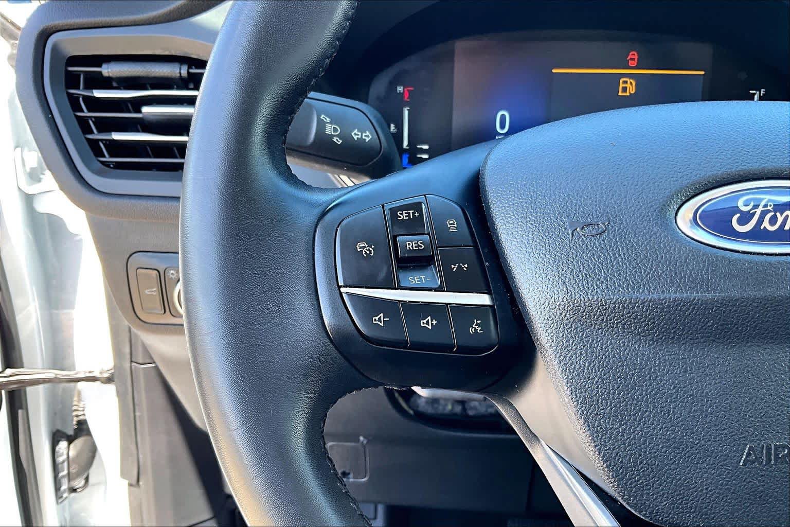 Used 2023 Ford Escape Active w/ Tech Pack #1 FWD image 22