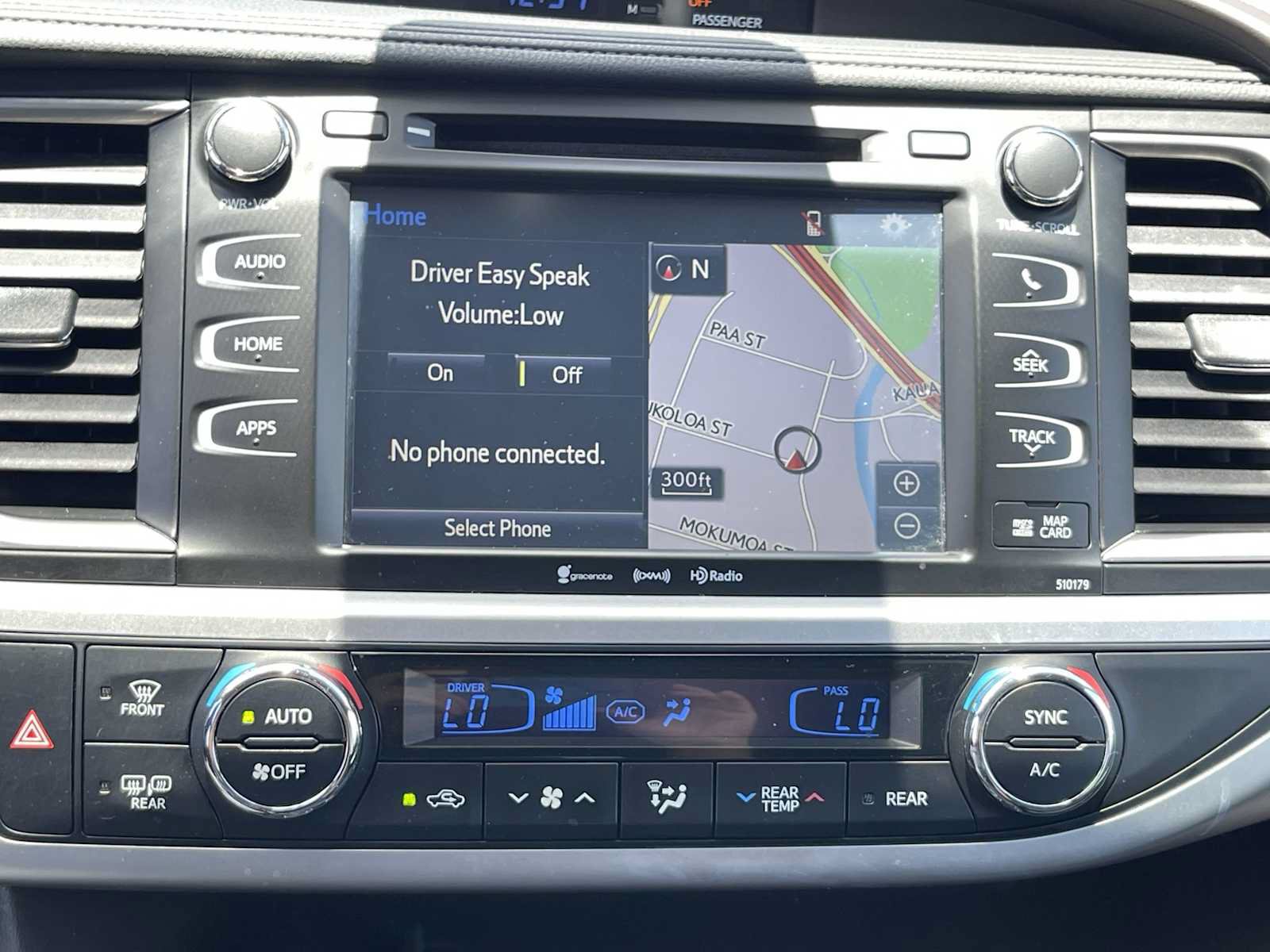 Used 2017 Toyota Highlander XLE FWD image 17