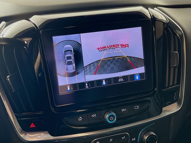 Used 2023 Chevrolet Traverse RS image 18