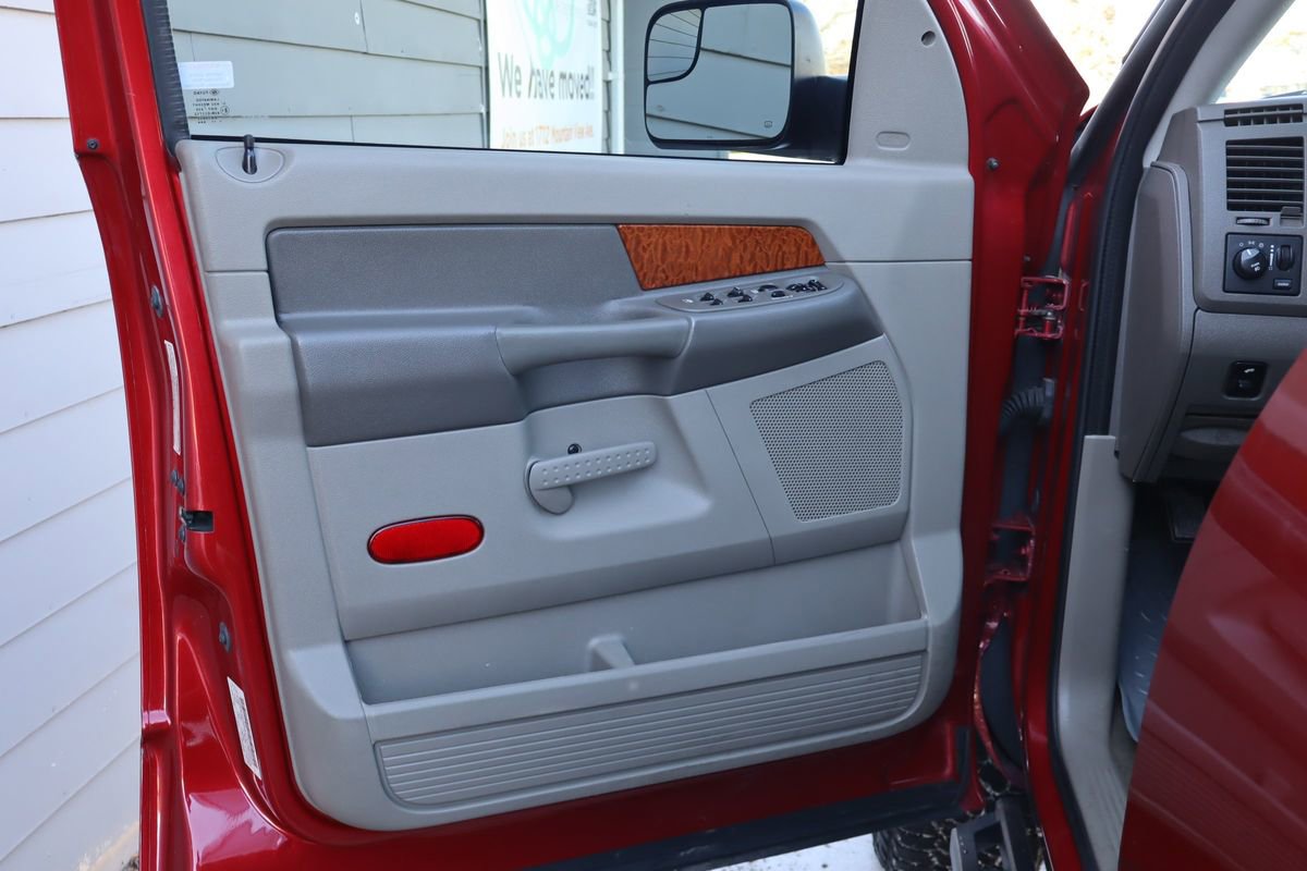 Used 2006 Dodge Ram 3500 Truck SLT w/ Quad Cab Big Horn Value Group image 14