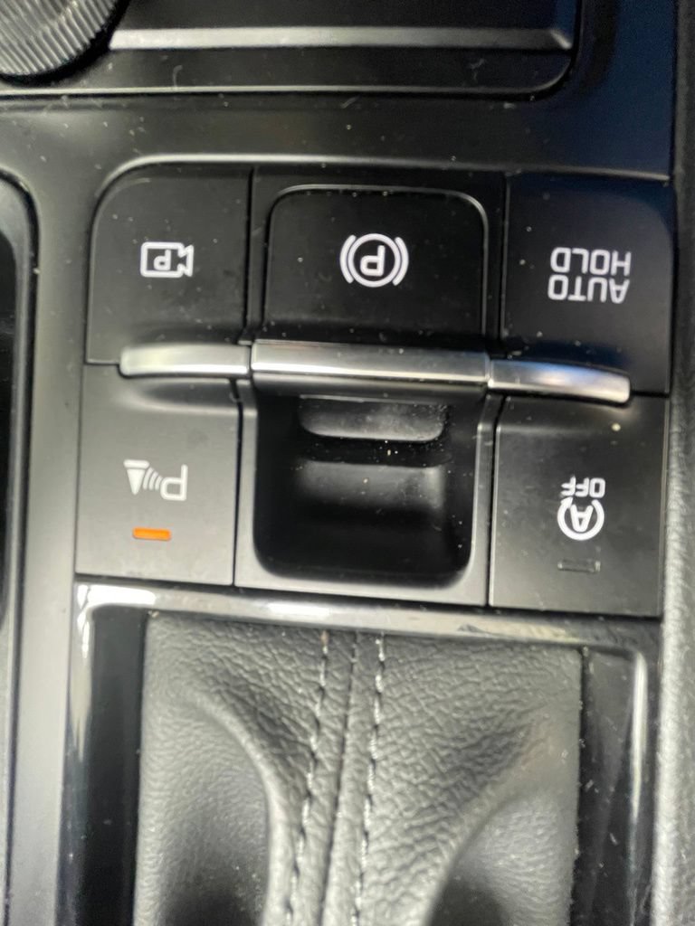 Used 2025 Kia K5 LXS FWD image 19