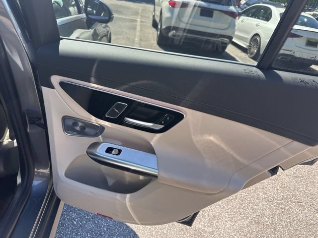Certified 2023 Mercedes-Benz GLC 300 4MATIC w/ Pinnacle Trim Package image 16