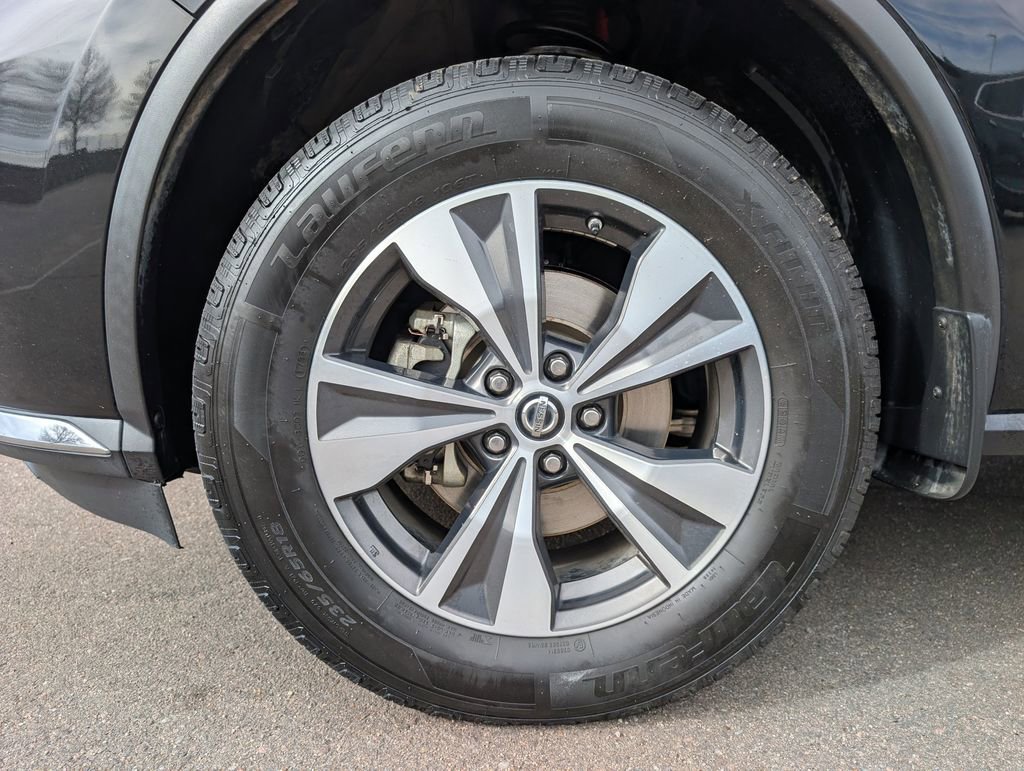 Used 2019 Nissan Murano SV w/ Premium Package image 12