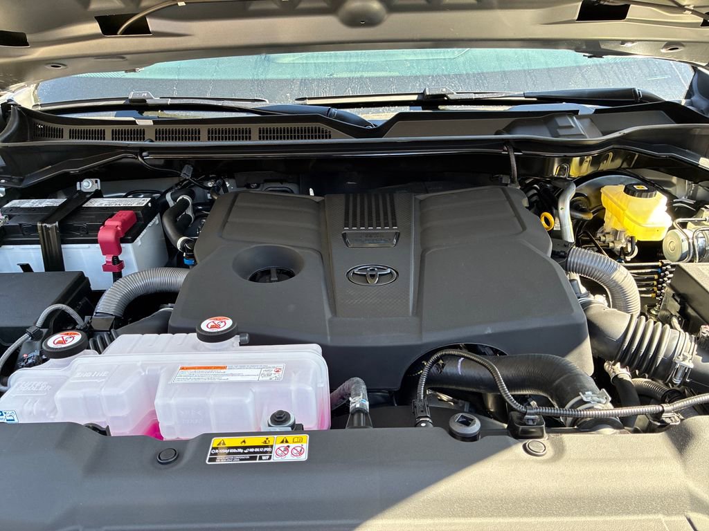 New 2026 Toyota Tundra SR image 31