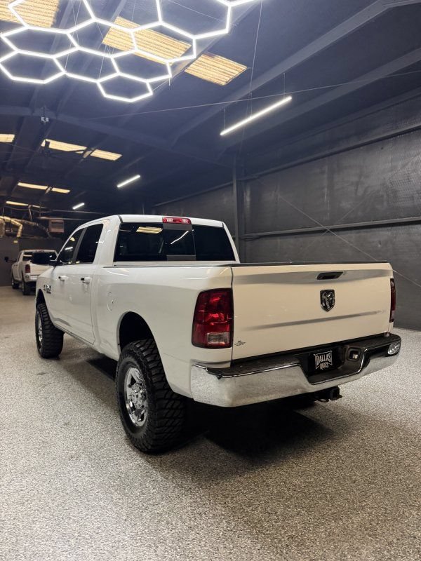 Used 2018 RAM 2500 SLT AWD/4WD image 7