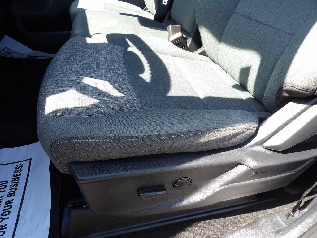 Used 2024 Ford F250 XLT w/ FX4 Off-Road Package AWD/4WD image 23