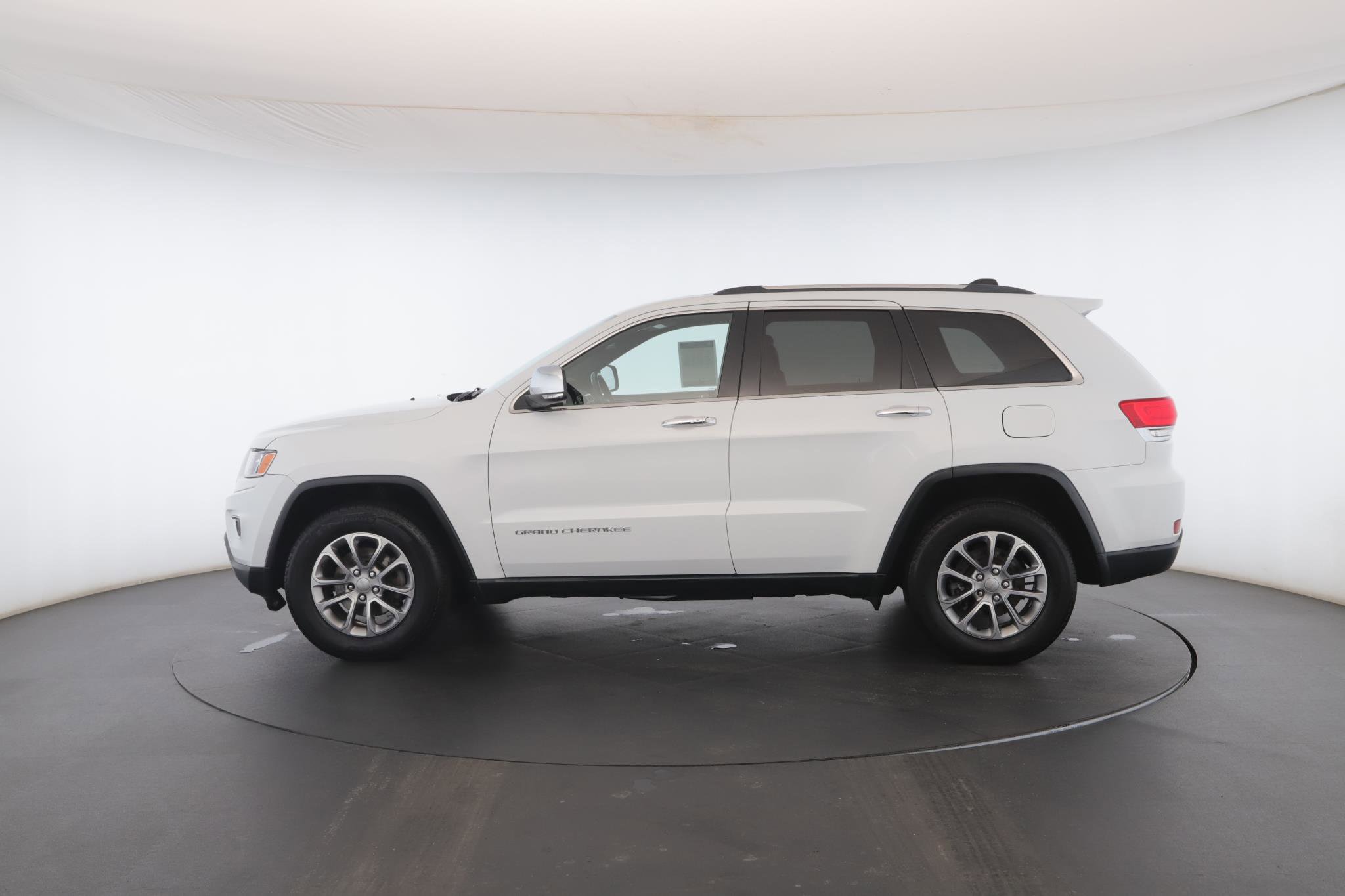 Used 2015 Jeep Grand Cherokee Limited AWD/4WD image 22