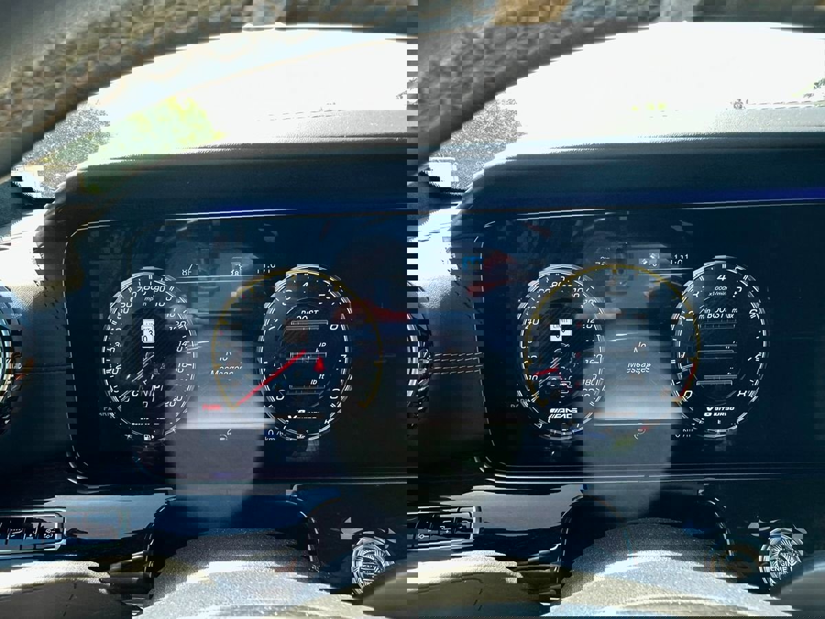 Used 2018 Mercedes-Benz E 63 AMG S image 30