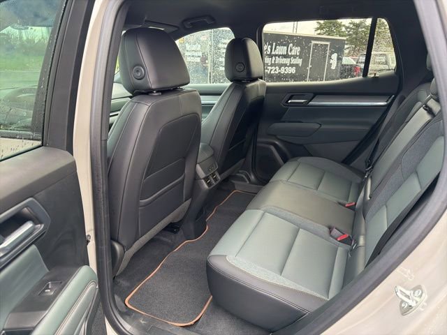 Used 2026 GMC Terrain AT4 w/ Convenience Package III AWD/4WD image 16