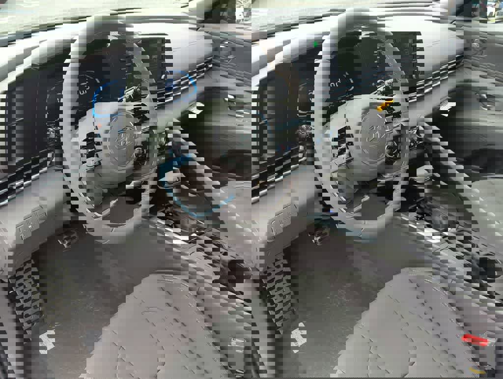 New 2026 Hyundai Elantra Sport image 15