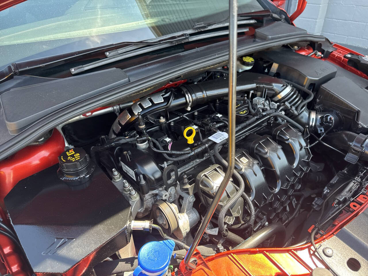 Used 2018 Ford Focus ST FWD image 11