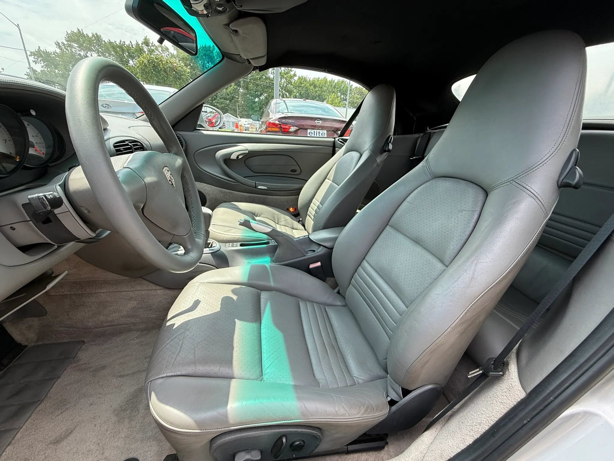 Used 1999 Porsche 911 Cabriolet image 15