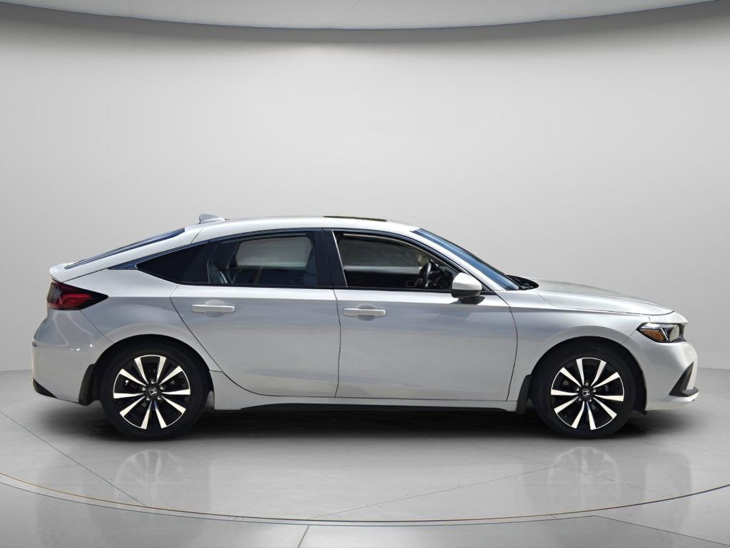 Used 2024 Honda Civic EX-L image 3