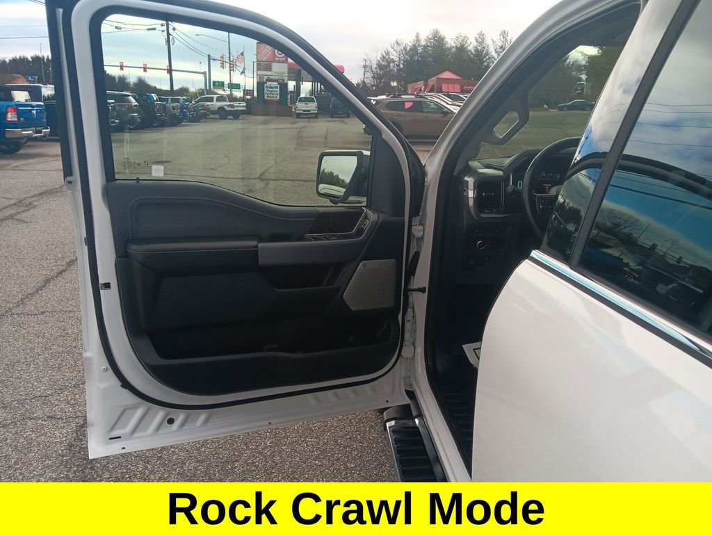 Used 2021 Ford F150 Lariat image 11