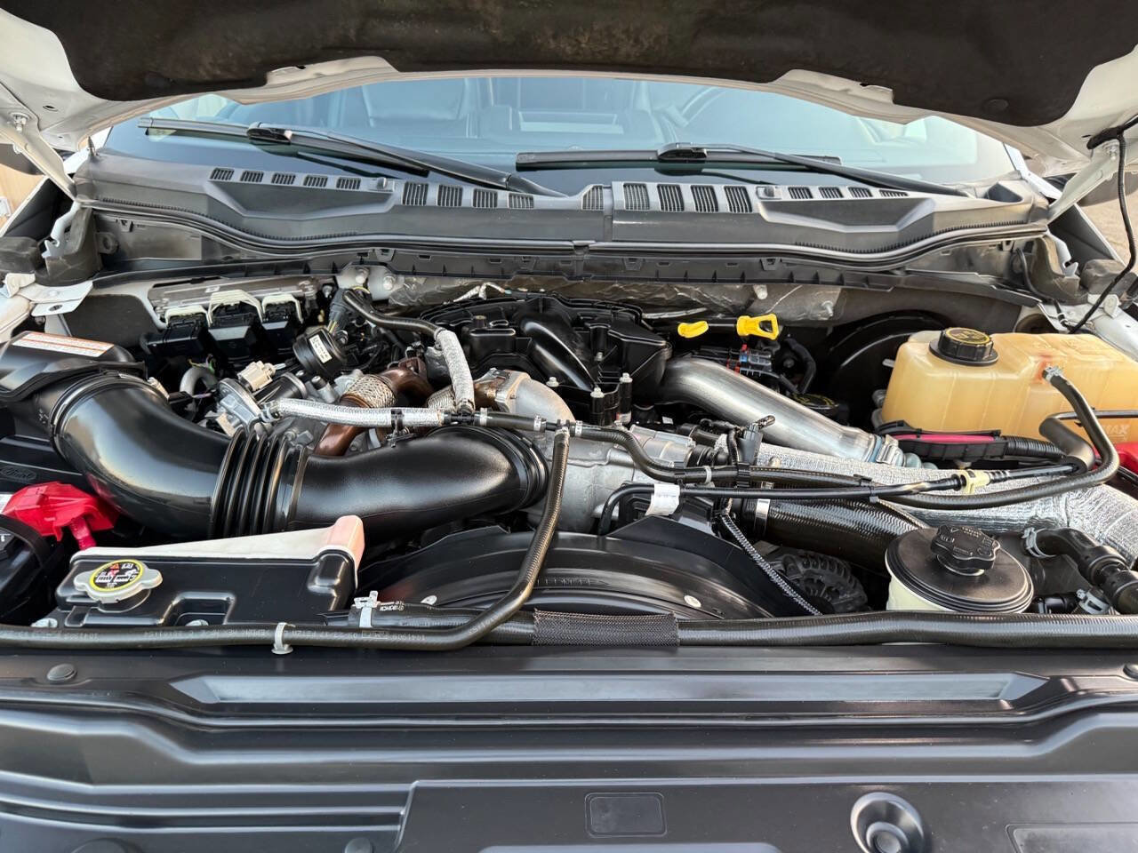 Used 2017 Ford F350 Lariat w/ Lariat Value Package image 43