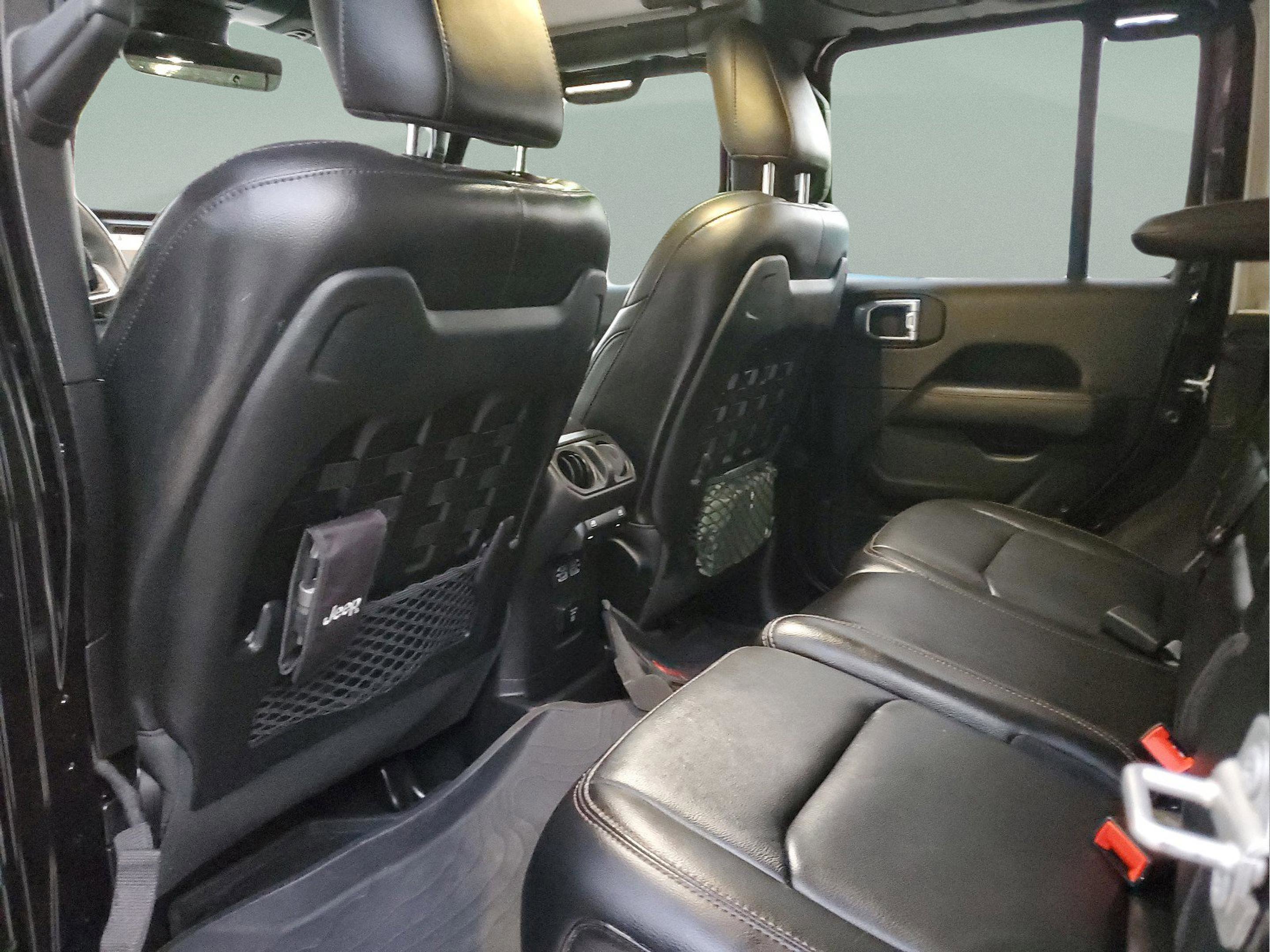 Used 2023 Jeep Wrangler Unlimited Rubicon 392 w/ Trailer Tow Package image 9