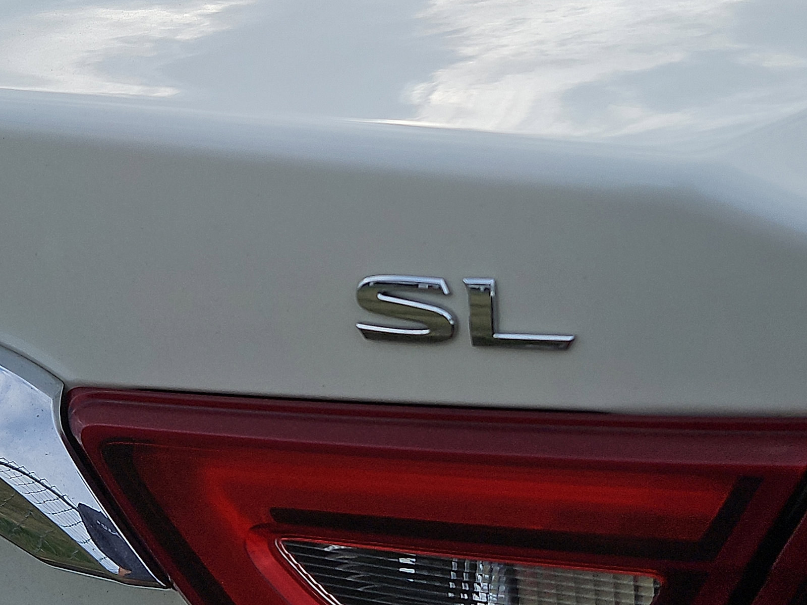 Used 2018 Nissan Maxima 3.5 SL image 9