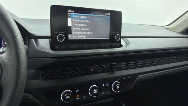 Used 2025 Honda Accord LX image 32