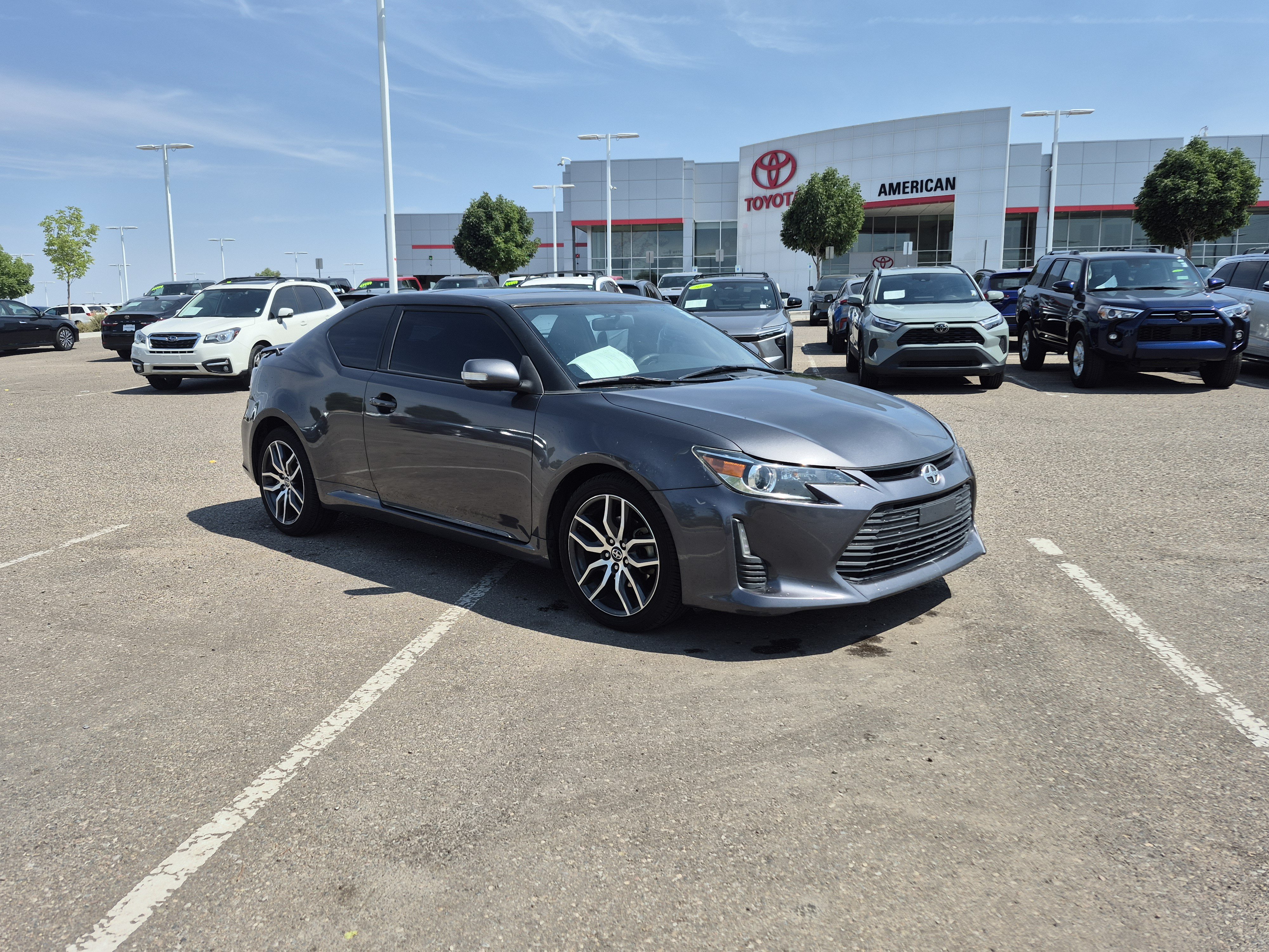 Used 2015 Scion tC FWD image 7