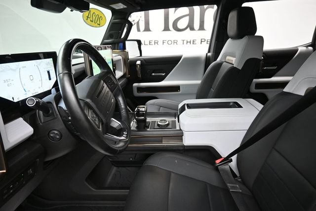Used 2024 GMC Hummer EV 2X w/ LPO, Illumination Package AWD/4WD image 17