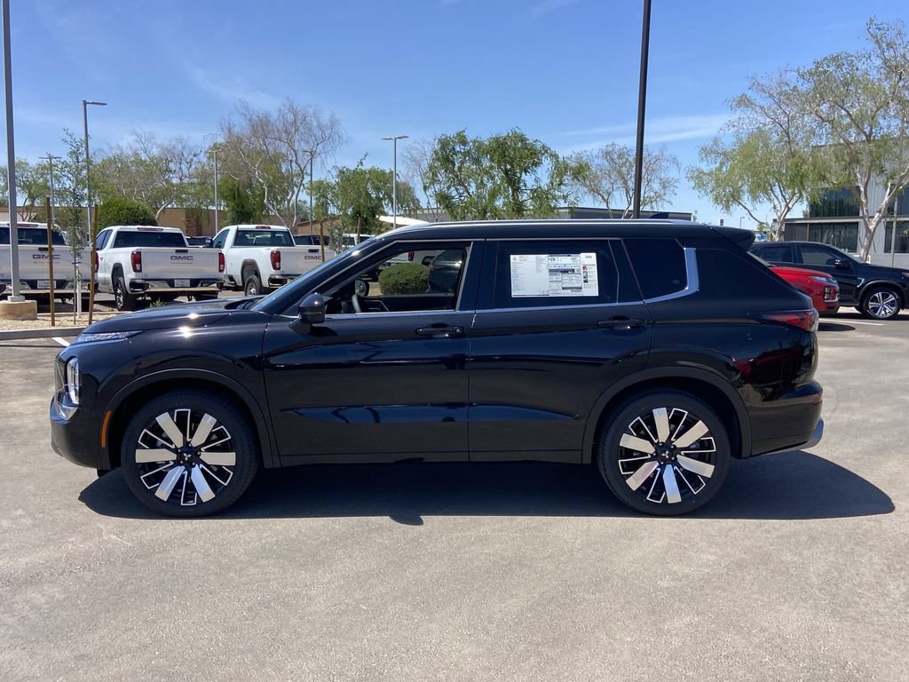 New 2026 Mitsubishi Outlander SEL FWD image 4