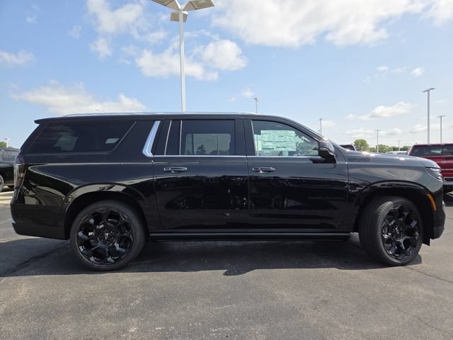New 2026 Chevrolet Suburban High Country AWD/4WD image 20