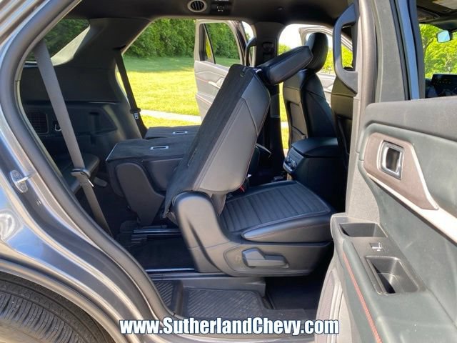 Used 2025 Ford Explorer ST-Line w/ ST-Line Street Pack AWD/4WD image 42