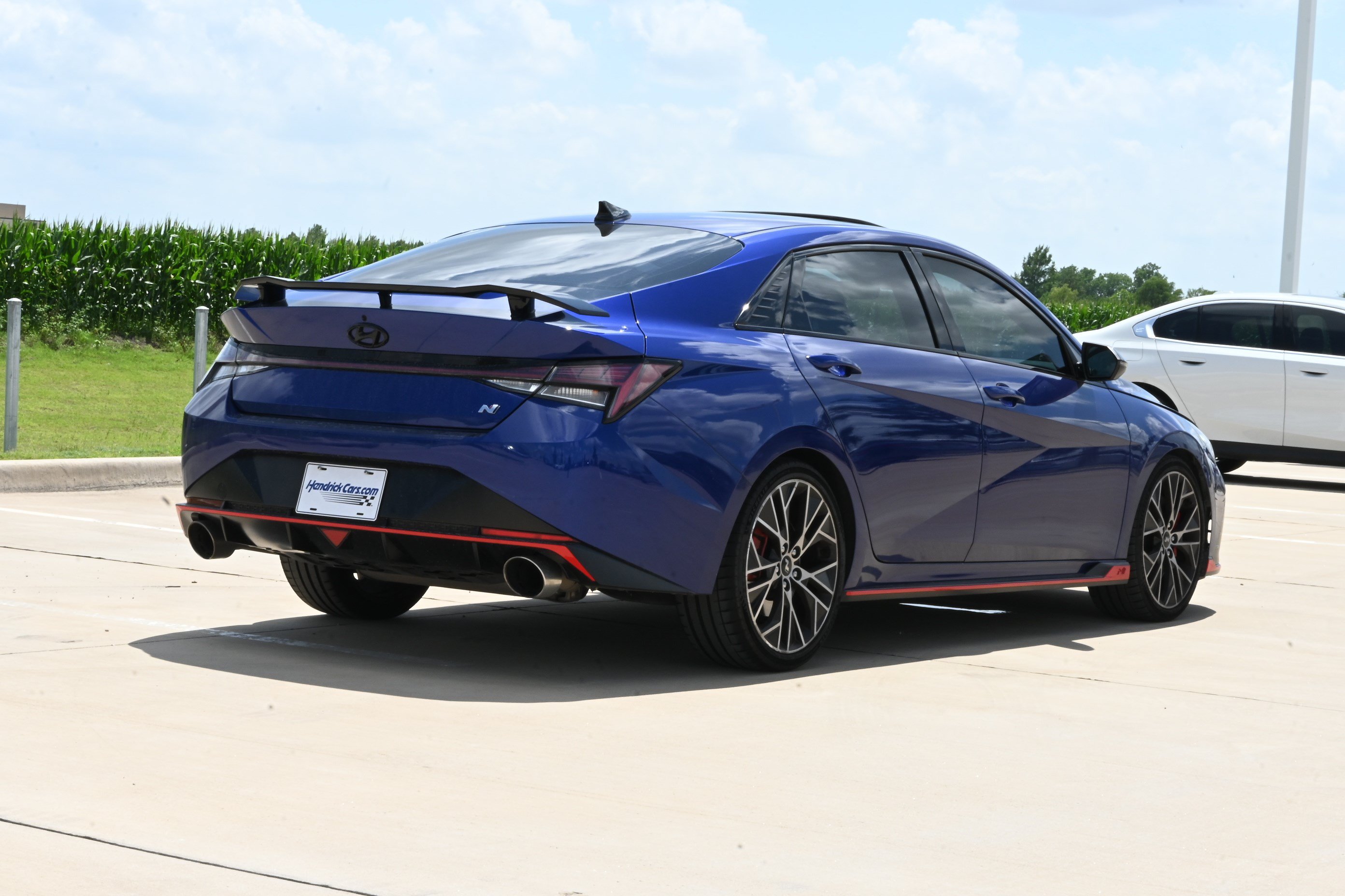 Used 2022 Hyundai Elantra N FWD image 9